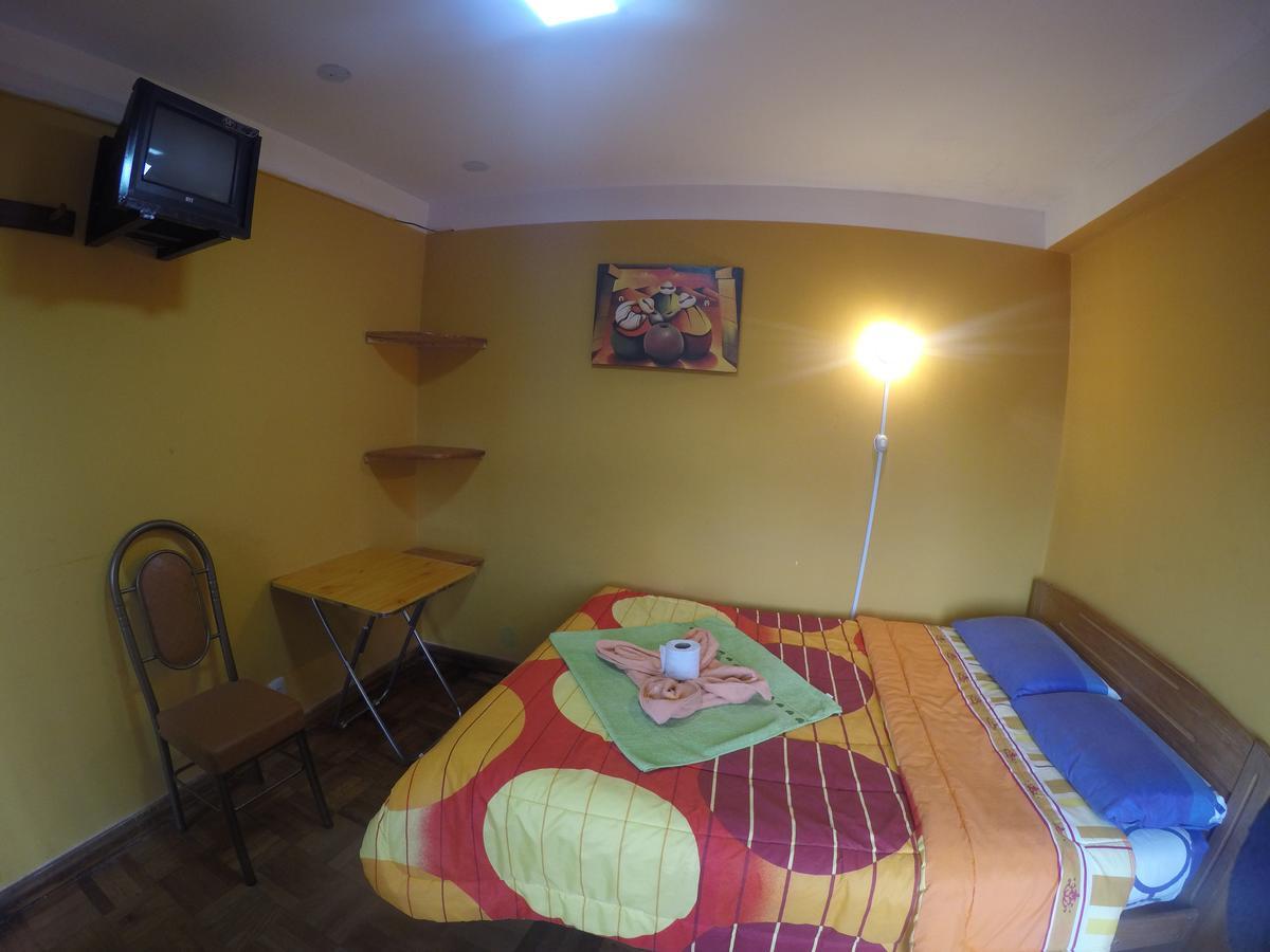 Hostal Florencia Copacabana (Lake Titicaca) Exterior foto